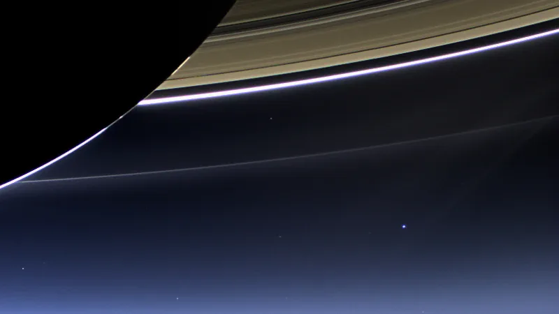 Pale Blue Dot Titelbild (Photo: NASA/JPL-Caltech/Space Science Institute)